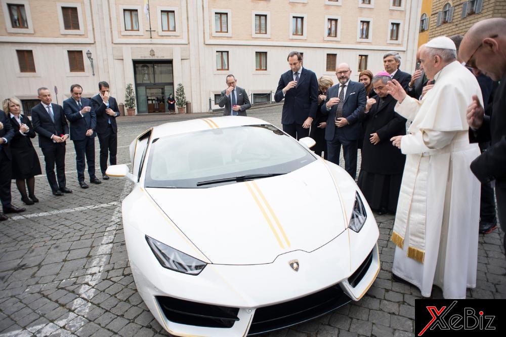 sieu-xe-cua-duc-giao-hoang-francis-duoc-mong-doi-se-tim-thay-nguoi-mua-voi-gia-967-ty-dong