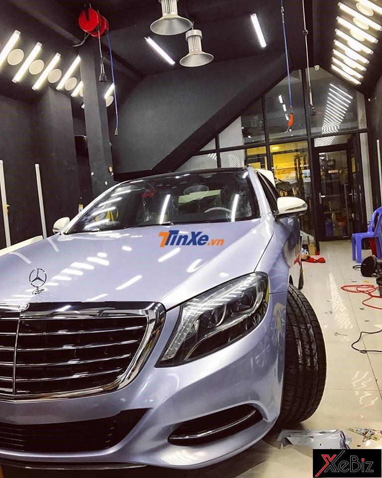 Sau một thời gian dài sử dụng, các chủ xe thường mang xế cưng đến các garage để chăm sóc lại vẻ đẹp ngoại thất