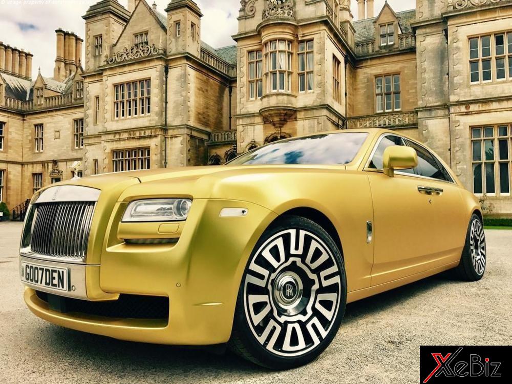 Đại gia Anh bán Rolls-Royce Ghost  đổi lấy tiền ảo Bitcoin