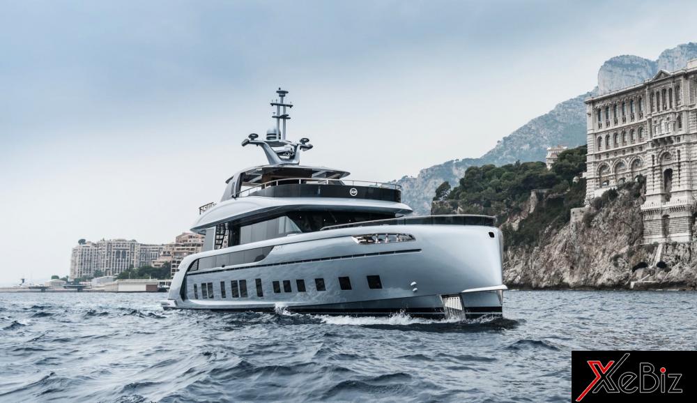 Siêu du thuyền GTT 115 là sự kết hợp của nhà sản xuât du thuyền Dynamiq và Porsche Design