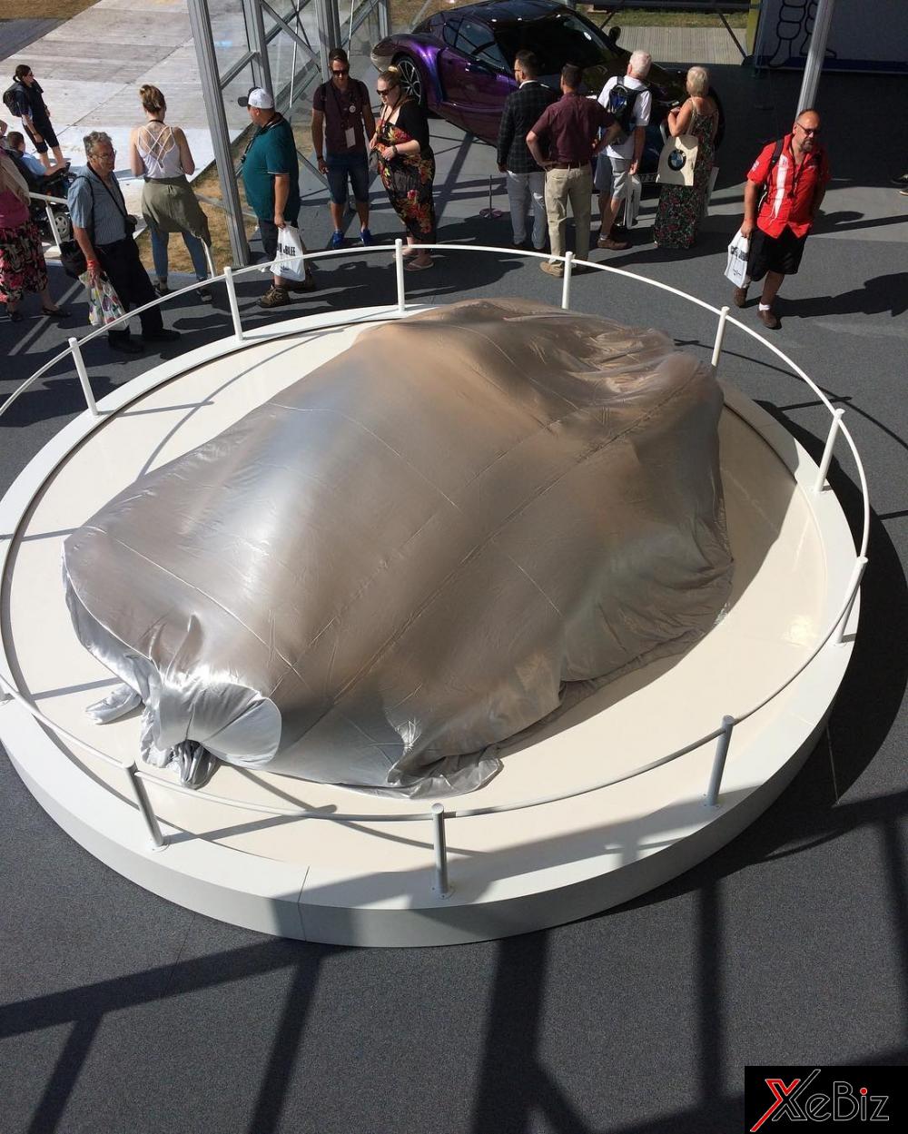 Noble M500 đã được đem đến trưng bày bên ngoài sự kiện Goodwood Festival of Speed 2018