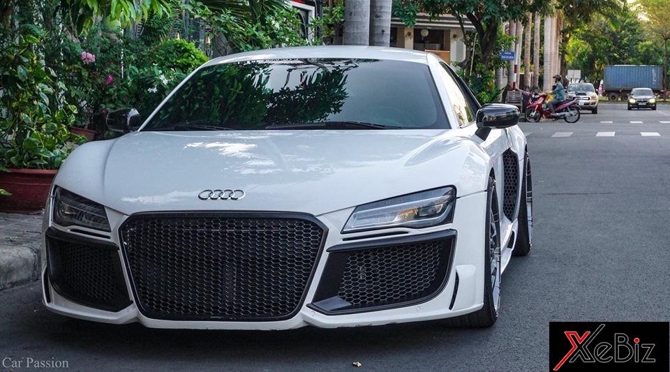 Siêu xe Audi R8 với gói độ body kit của hãng Regula vừa quay trở lại Sài thành