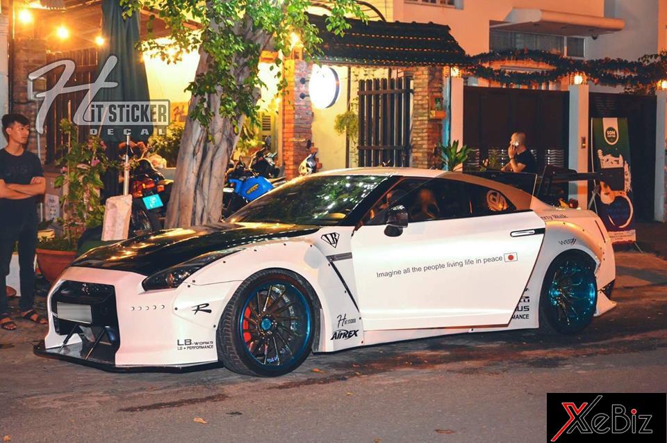 Siêu xe đường phố Nissan GT-R độ khủng rao bán 2,8 tỷ Đồng Siêu xe đường phố Nissan GT-R độ khủng rao bán 2,8 tỷ Đồng
