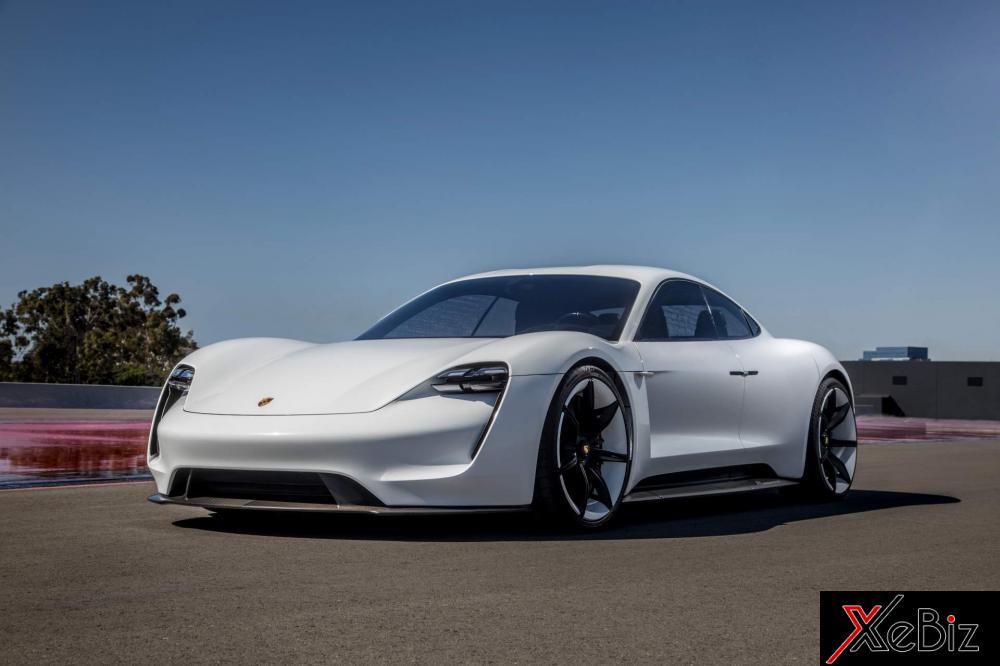 Xe điện hiệu suất cao Porsche Taycan
