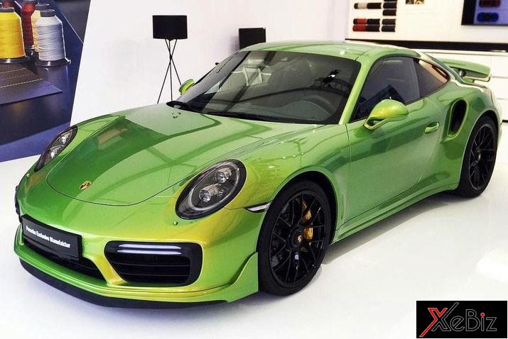 Tốn gần 100.000 USD cho màu sơn xe Porsche 911.