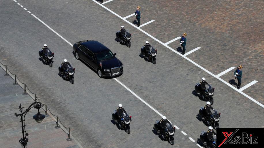 Tổng thống Nga dùng chiếc limousine mới trong lễ nhậm chức Tổng thống Nga dùng chiếc limousine mới trong lễ nhậm chức