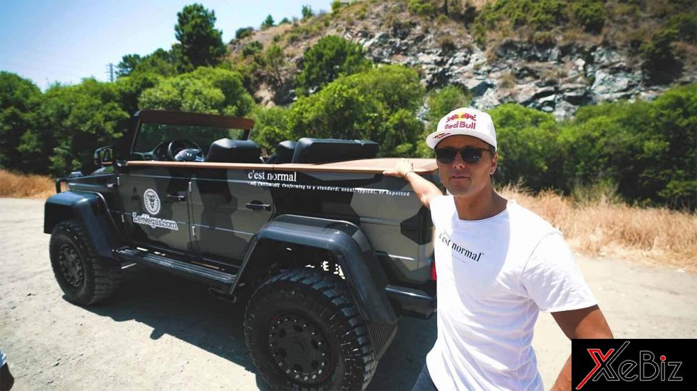 Jon Olsson bên cạnh chiếc Mercedes-Benz G500 4x4² mui trần của mình Jon Olsson bên cạnh chiếc Mercedes-Benz G500 4x4² mui trần của mình