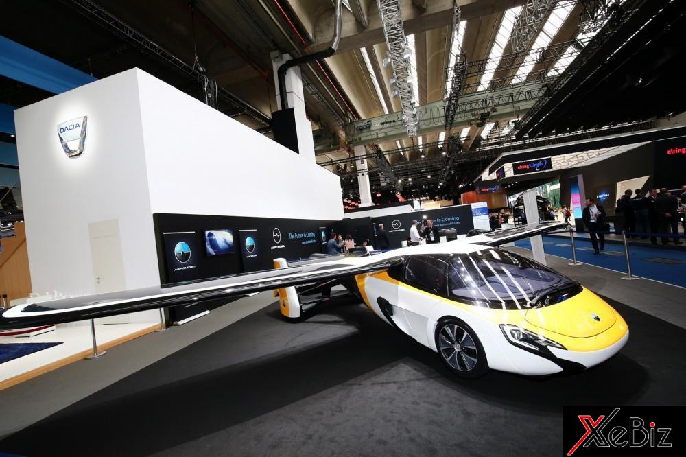 Xe bay AeroMobil
